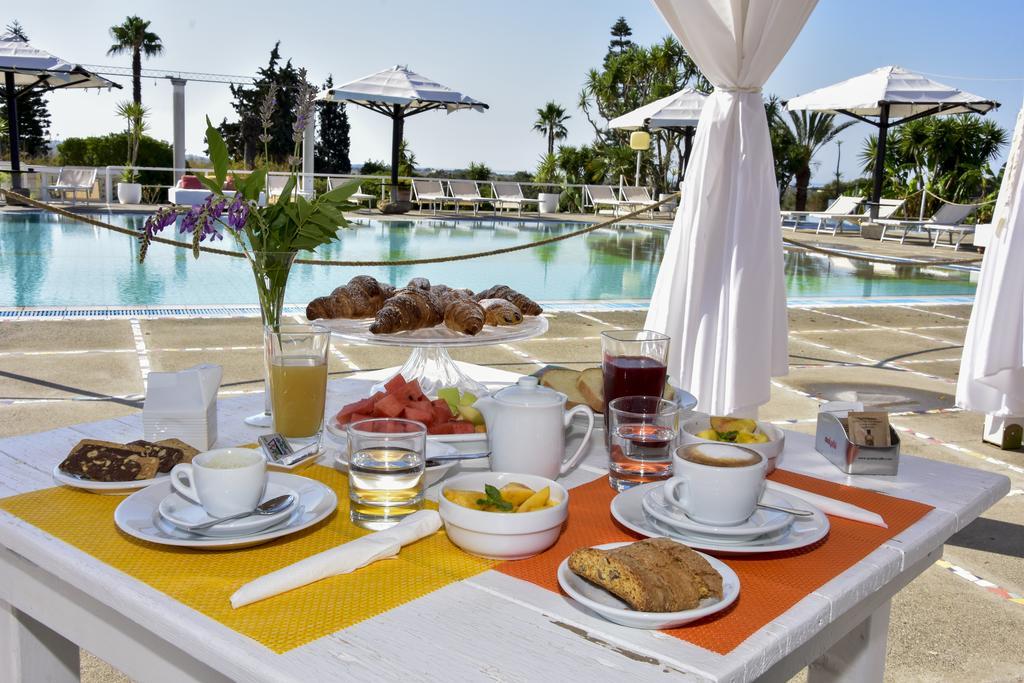 Tenuta Terenzano Торре-Сан-Джованни-Удженто Экстерьер фото