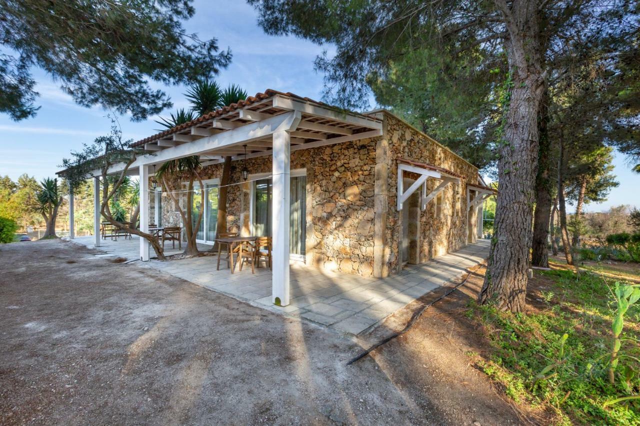 Tenuta Terenzano Торре-Сан-Джованни-Удженто Экстерьер фото